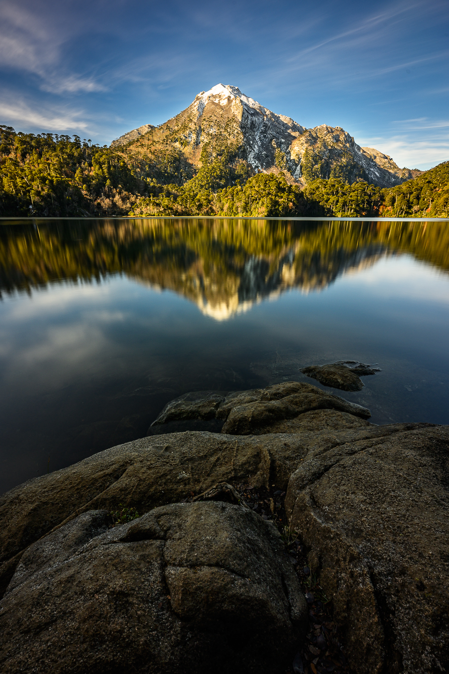 Lago de montana en Huerquehue